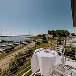 Port An Der Marina * Puddemin