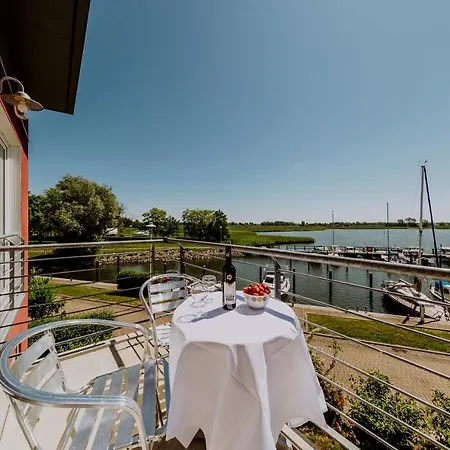 Port An Der Marina Appartamento *