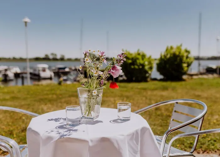 Port An Der Marina Puddemin