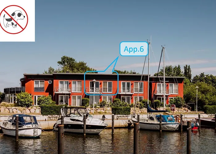 Port An Der Marina アパート